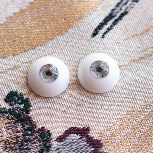 16/7mm - Pale Celadon