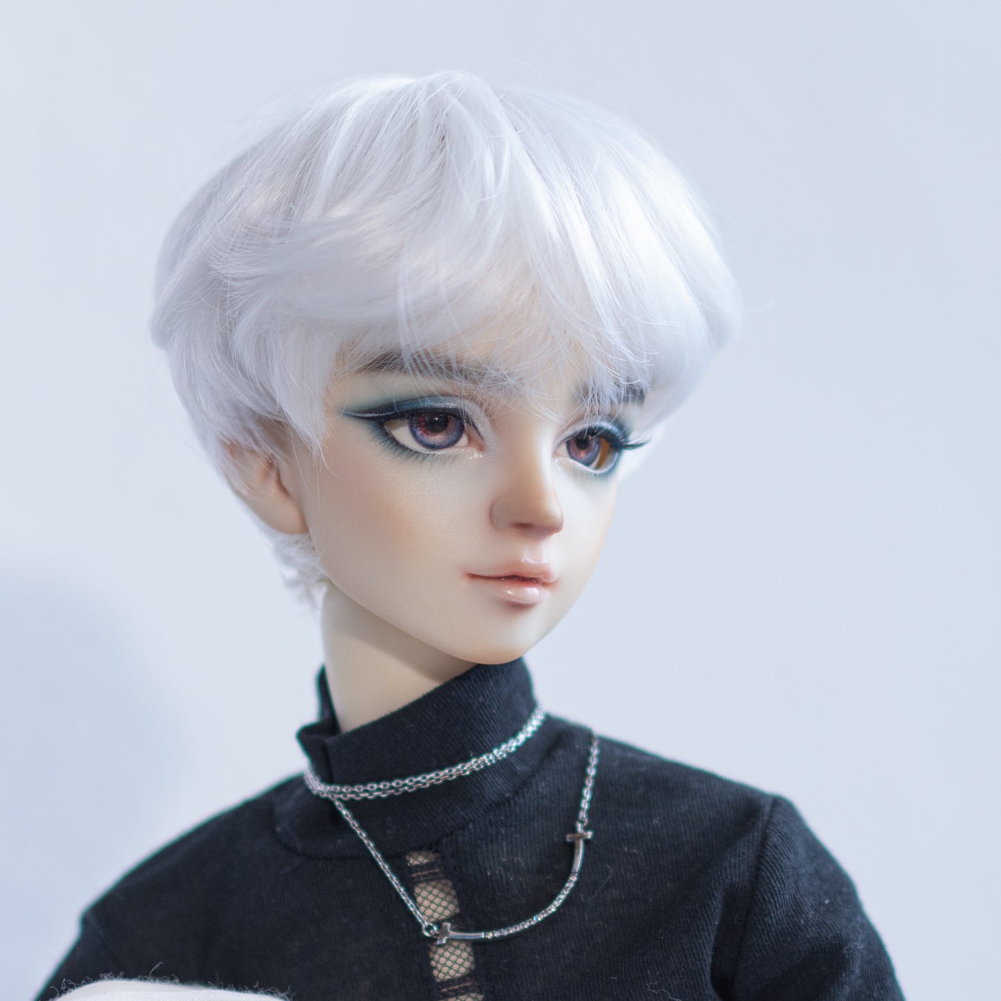 Tori Cut - Angelic White